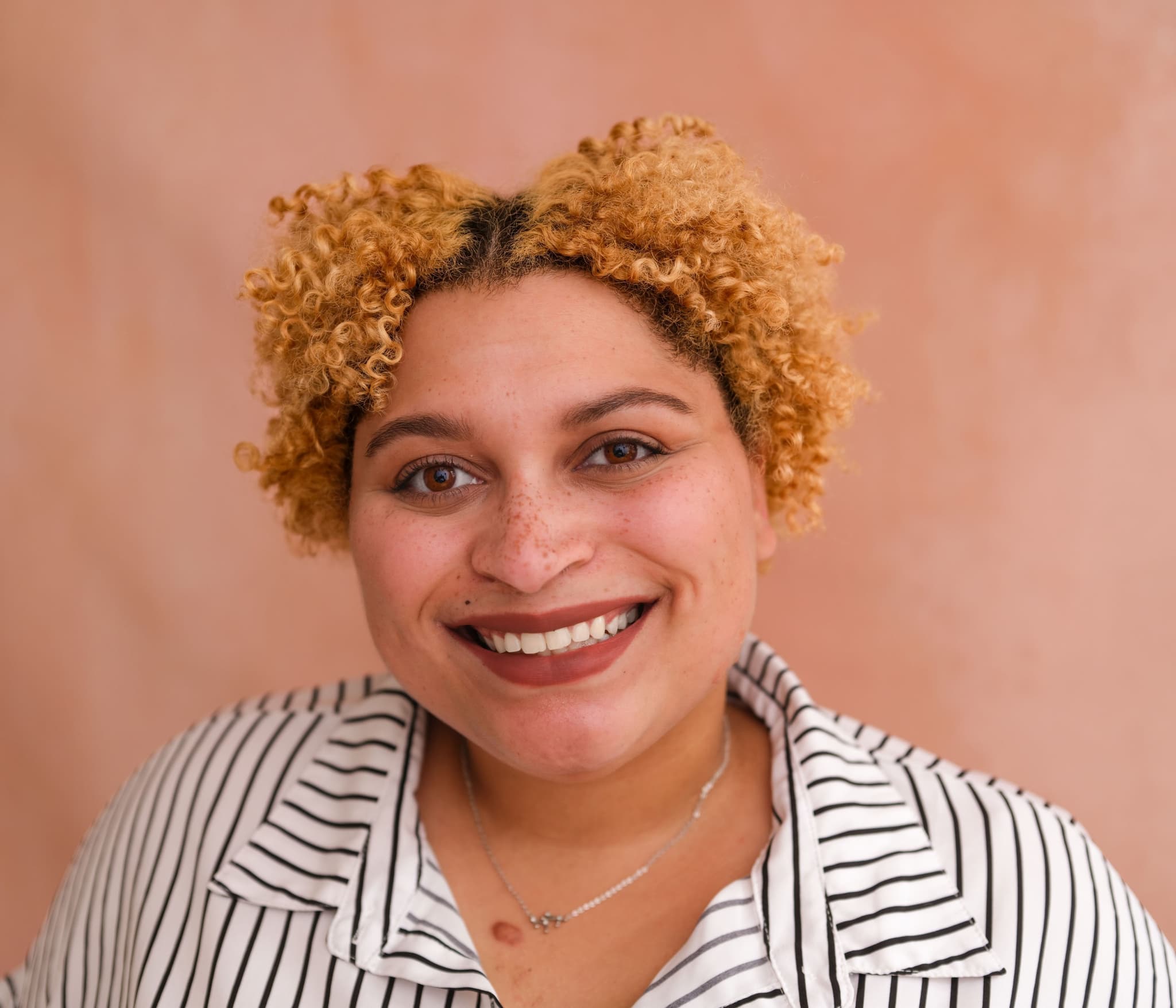 headshot of Akili Davis